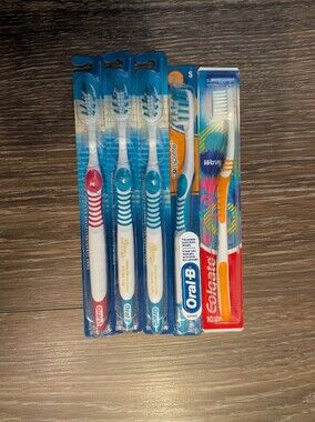Oral-B and Colgate Assorted Blue & Orange Toothbrush Set - Soft Bristles
